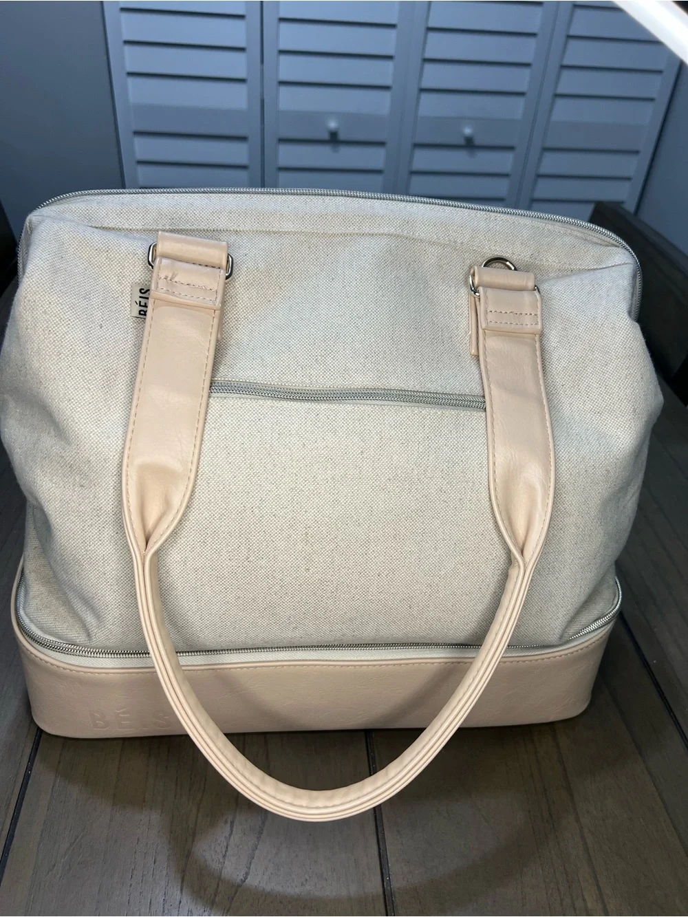 Beis Mini Weekender in Beige
